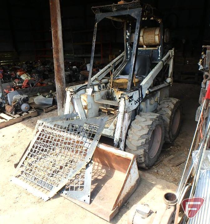 Bobcat Clark 610 LP skid loader with 60" dirt bucket, sn 210459