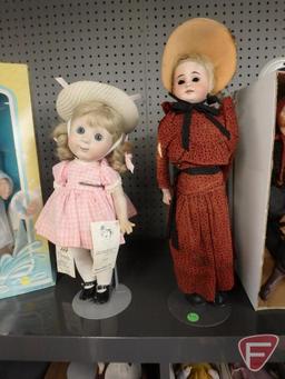 Dolls,WC Fields, Cabbage Patch Kids Splashin Kids, Spangler-Carrie, and others. Fields doll is 16inH