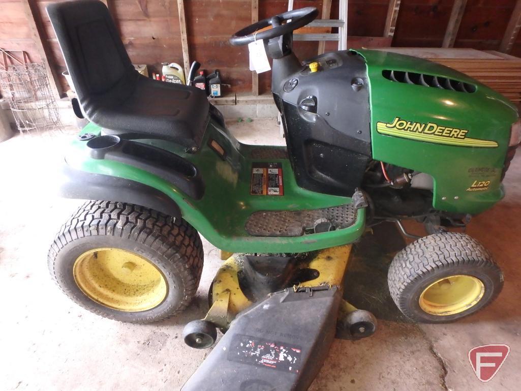 John Deere/JD L120 Automatic yard tractor/lawn mower, 1036 hours, 48in deck, sn GXL120A061397