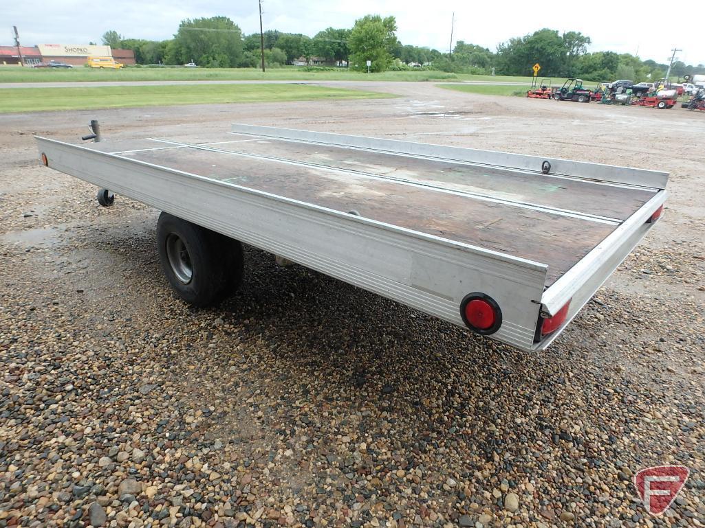 2000 Fleo Int. Single Axle Tiltbed Aluminum Snowmobile/ATV Trailer