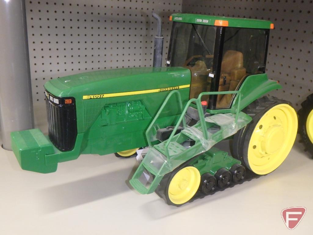 Ertl replica John Deere 8400T track tractor