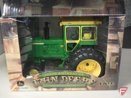 Ertl Special Collector Edition 200th Birthday 4520 diesel tractor with cab, 1:16, No 15646A