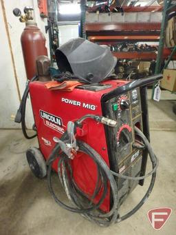 Lincoln Electric 216 Power Mig welder with Maxtrac wire drive system and diamond core technology