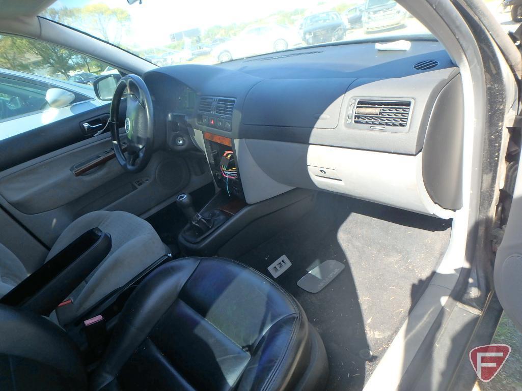 2000 Volkswagen Jetta Passenger Car