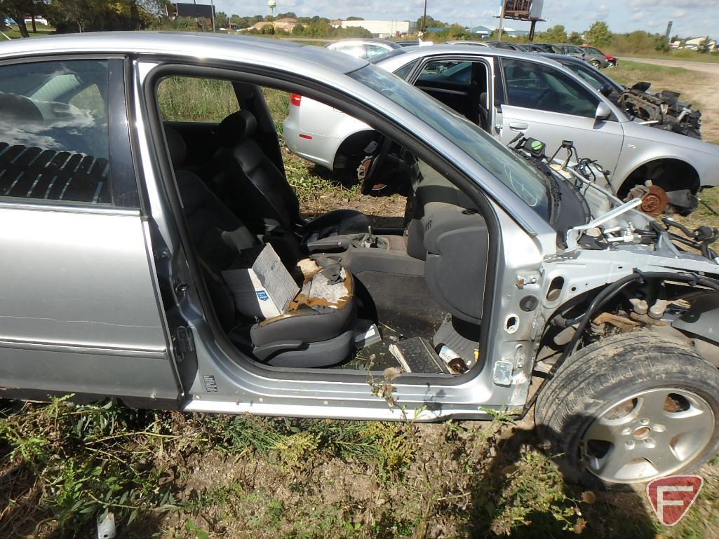 2005 Volkswagen Passat Passenger Car, No title, no registration, Parts only