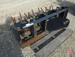 48" aerator 3 pt attachment, SN: AE200-489SD