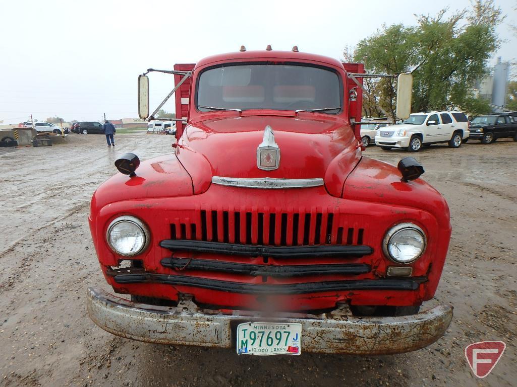 1949-1952? Red International Single Axle Grain Truck L-160 Series