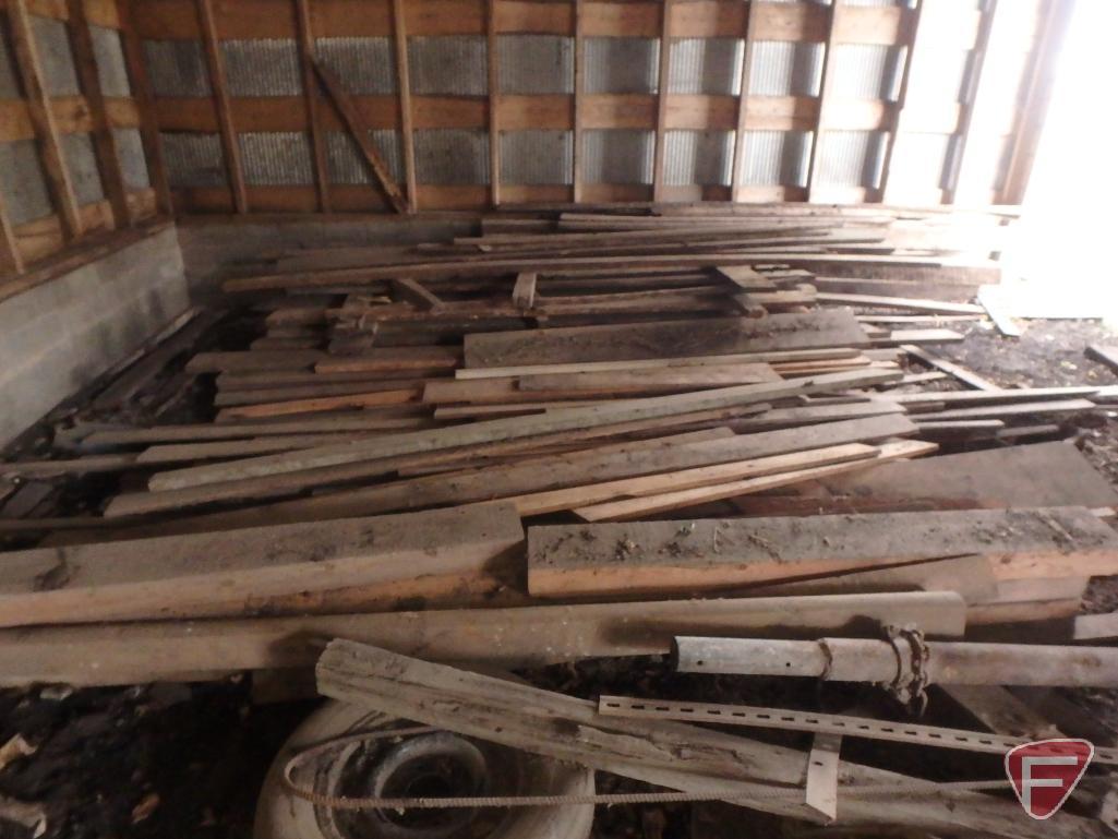 Lumber: (4) 6x6x13' oak posts, 2x10x10' oak rough sawn approx. (15) boards, and misc.