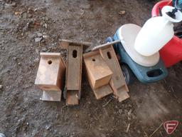 Bird houses, garden hose cart, garden hose, plastic bushel tub, sprinkler head, hand sprayer