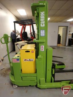 Clark SP30 Power Worker 24v electric walkie stacker reach, 71/153 mast, full free lift