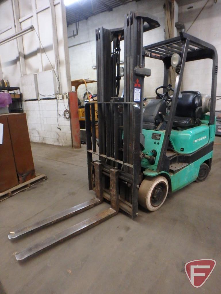 Mitsubishi FGC15K LP gas forklift, 7565hrs showing, 83/188 triple stage mast, full free lift