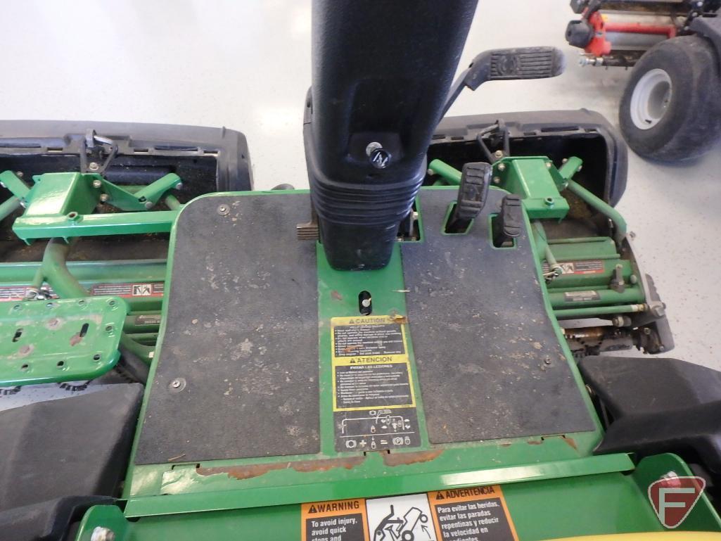 2004 John Deere 2500E E-Cut Hybrid triplex greens mower, 154hrs