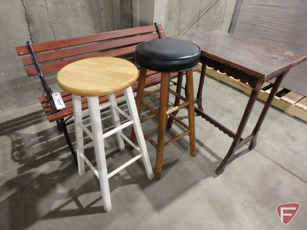 Wood and metal park bench 48 "width, (2) stools, wood plant stand table
