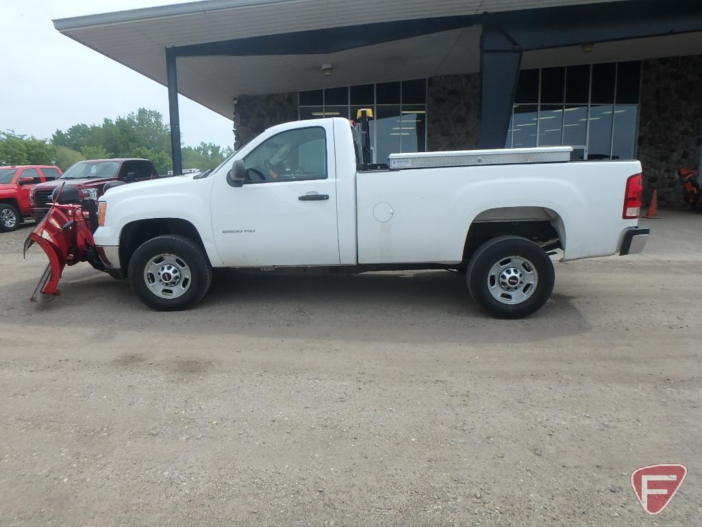 2011 GMC Sierra Pickup Truck with Snow plow