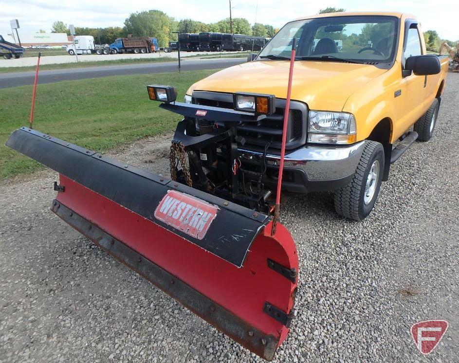2004 Ford F-350 4x4 Pickup Truck with Western snow plow
