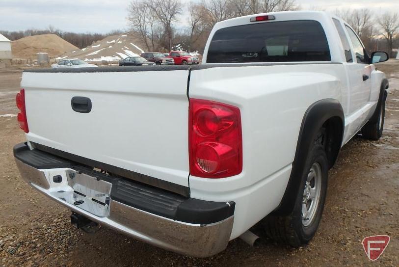 2006 Dodge Dakota Extended Cab Pickup Truck