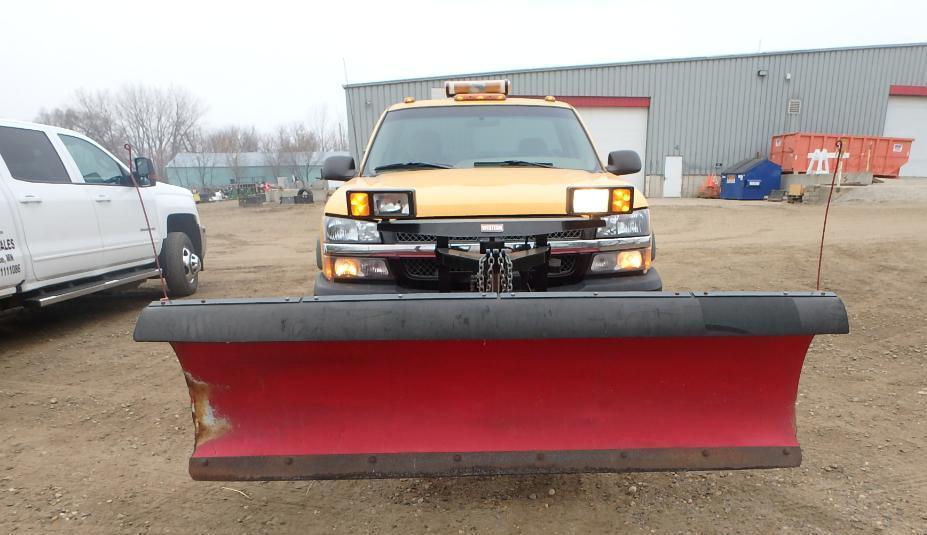 2003 Chevrolet Silverado 4x4 Pickup Truck with Western snow plow