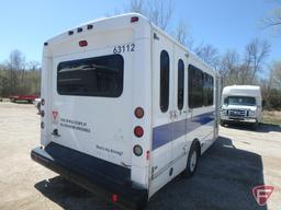 2014 Ford E-450 Super Duty Glaval Bus