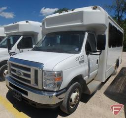 2014 Ford E-450 Super Duty Glaval Bus