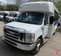 2014 Ford E-450 Super Duty Elkhart Bus