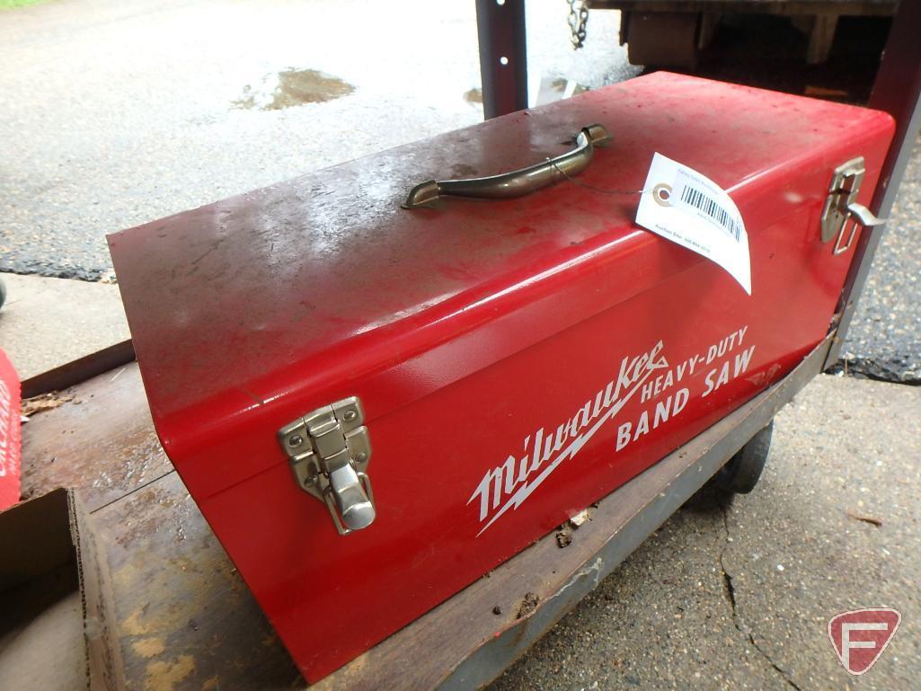 Milwaukee heavy duty bandsaw, model 6225 with case