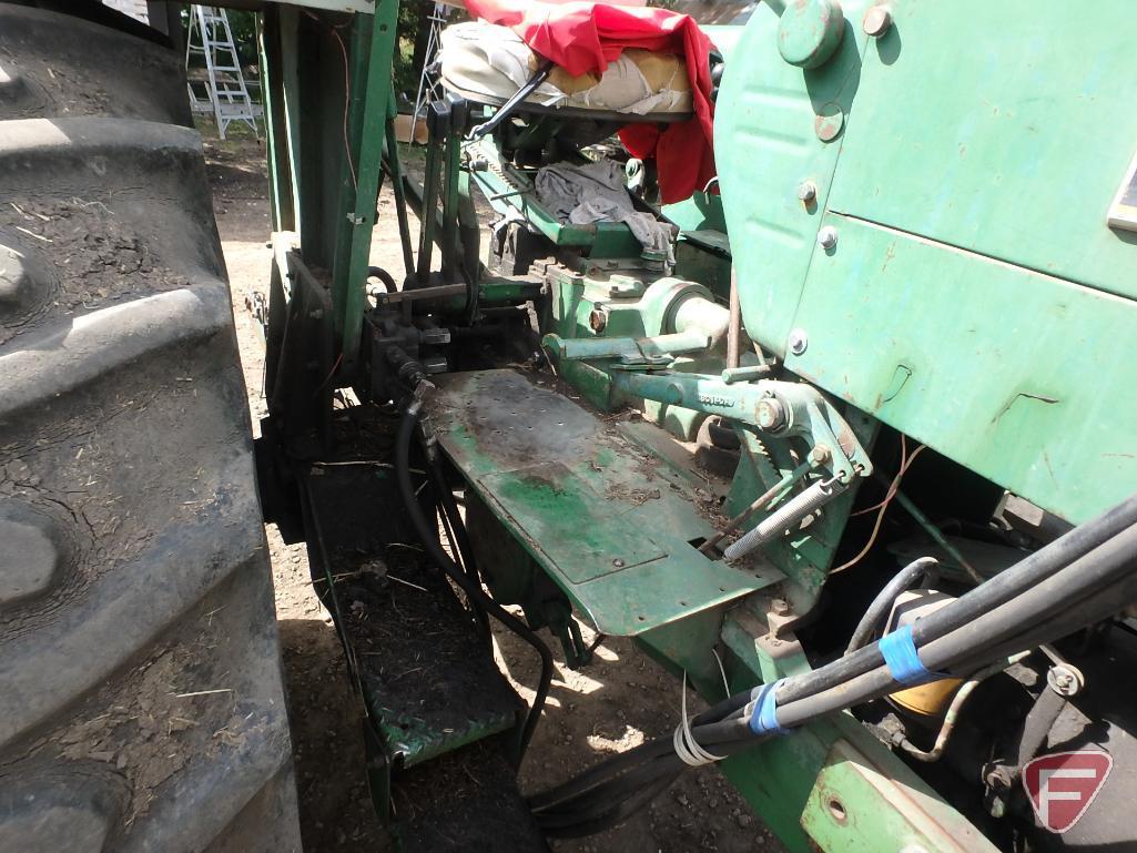 Oliver 1650 gasoline tractor John Deere 58 fully hydraulic loader, 7' bucket