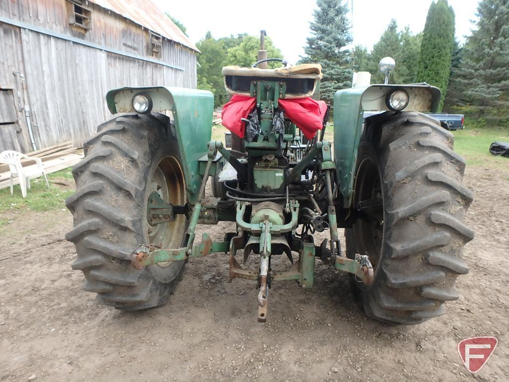 Oliver 1650 gasoline tractor John Deere 58 fully hydraulic loader, 7' bucket