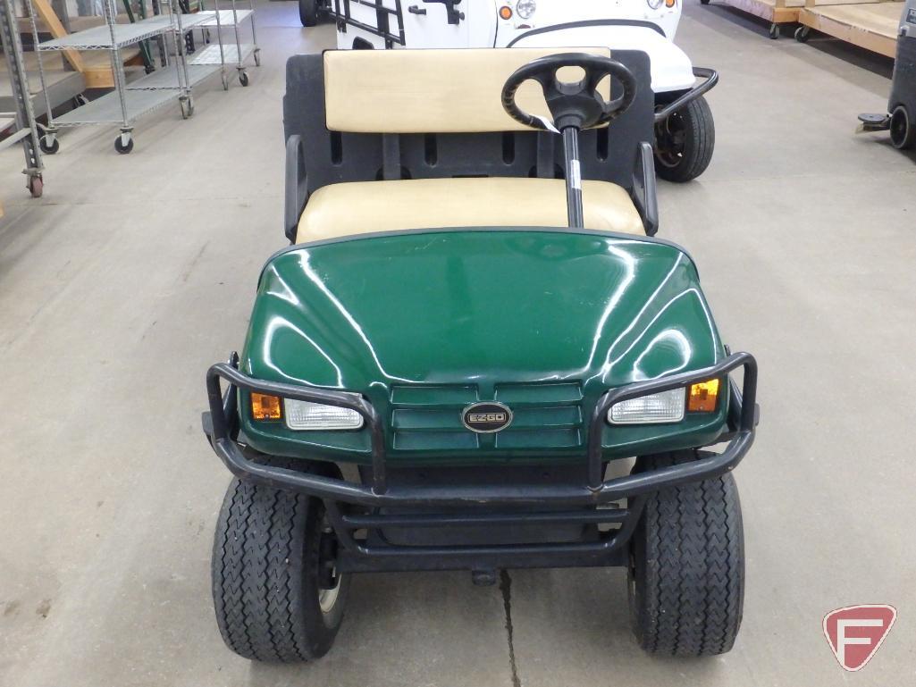 2006 MPT 1200 gas utility vehicle, green, lights, sn 2445358