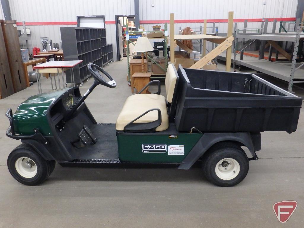 2006 MPT 1200 gas utility vehicle, green, lights, sn 2445358