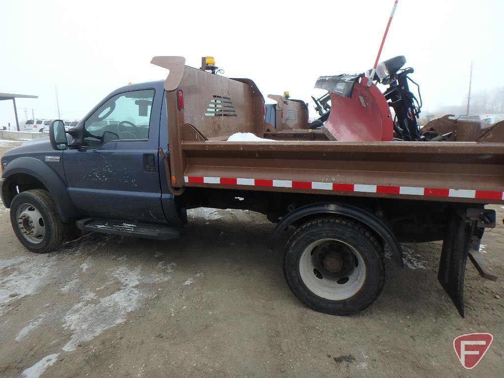 2007 Ford 4x4 F-450 Truck with Dump Box and Western Snowplow