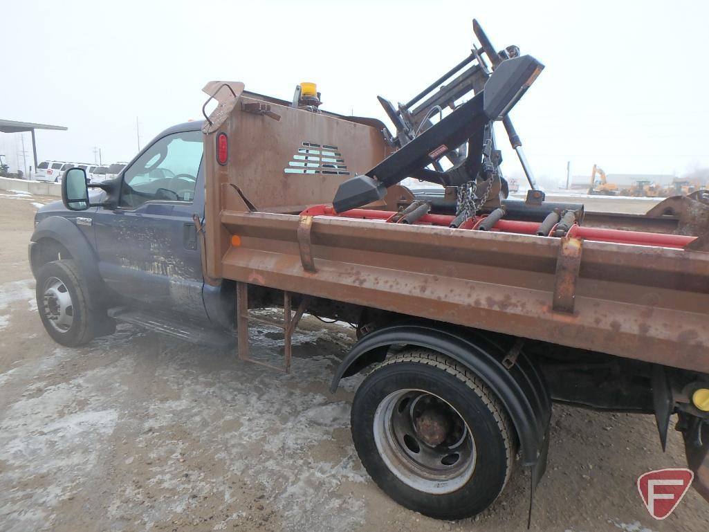 2007 Ford 4x4 F-450 truck with dump box and Western snowplow- HAUL ONLY