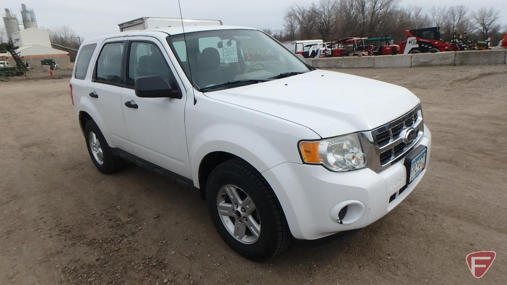 2011 Ford Escape Multipurpose Vehicle (MPV)