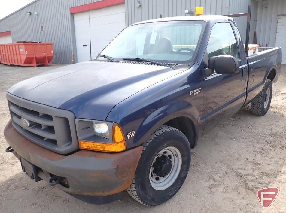 2001 Ford F-250 Pickup Truck