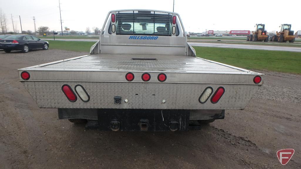 2005 Ford F-350 4x4 Flatbed Truck