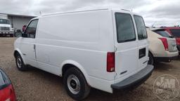 1999 CHEVROLET ASTRO VAN VIN: 1GCDM19W6XB202374 CARGO VAN