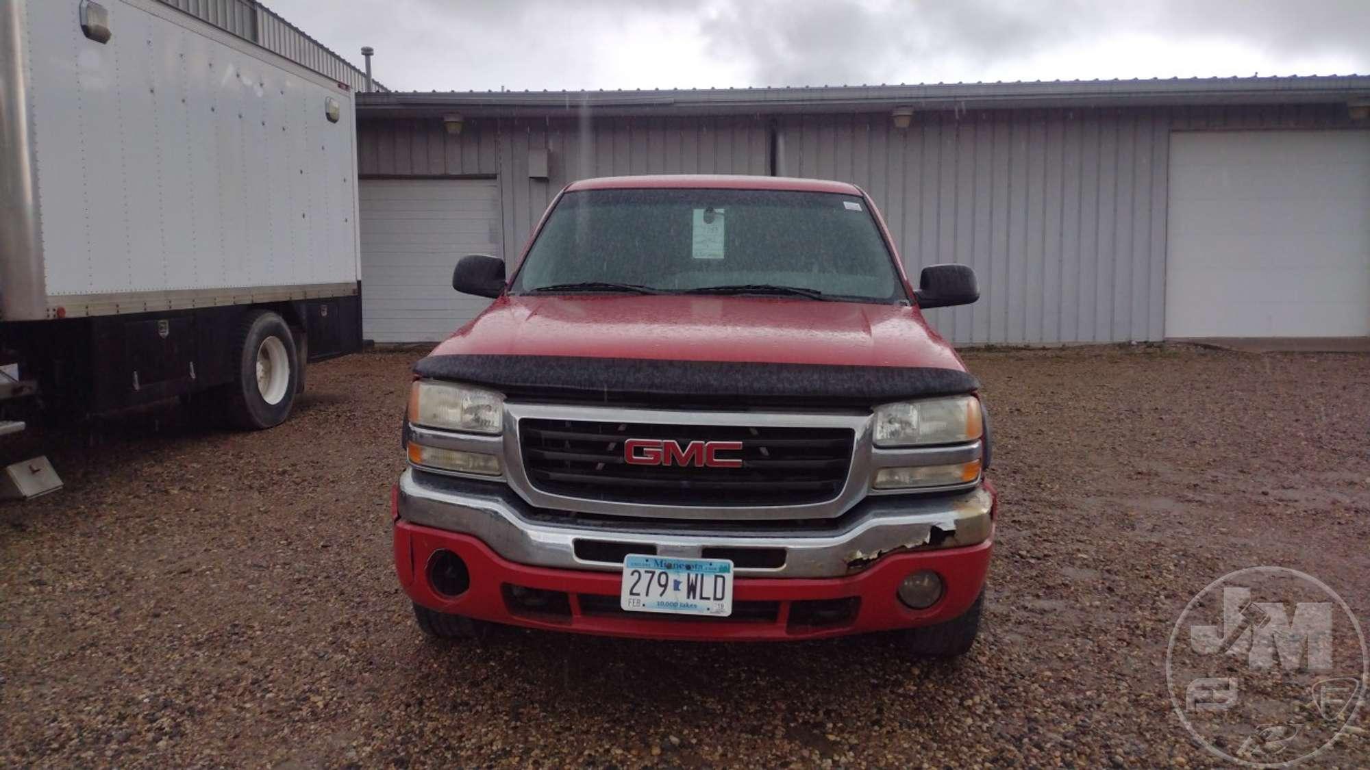 2003 GMC SIERRA EXTENDED CAB 4X4 3/4 TON PICKUP VIN: 1GTGK29U43Z248178