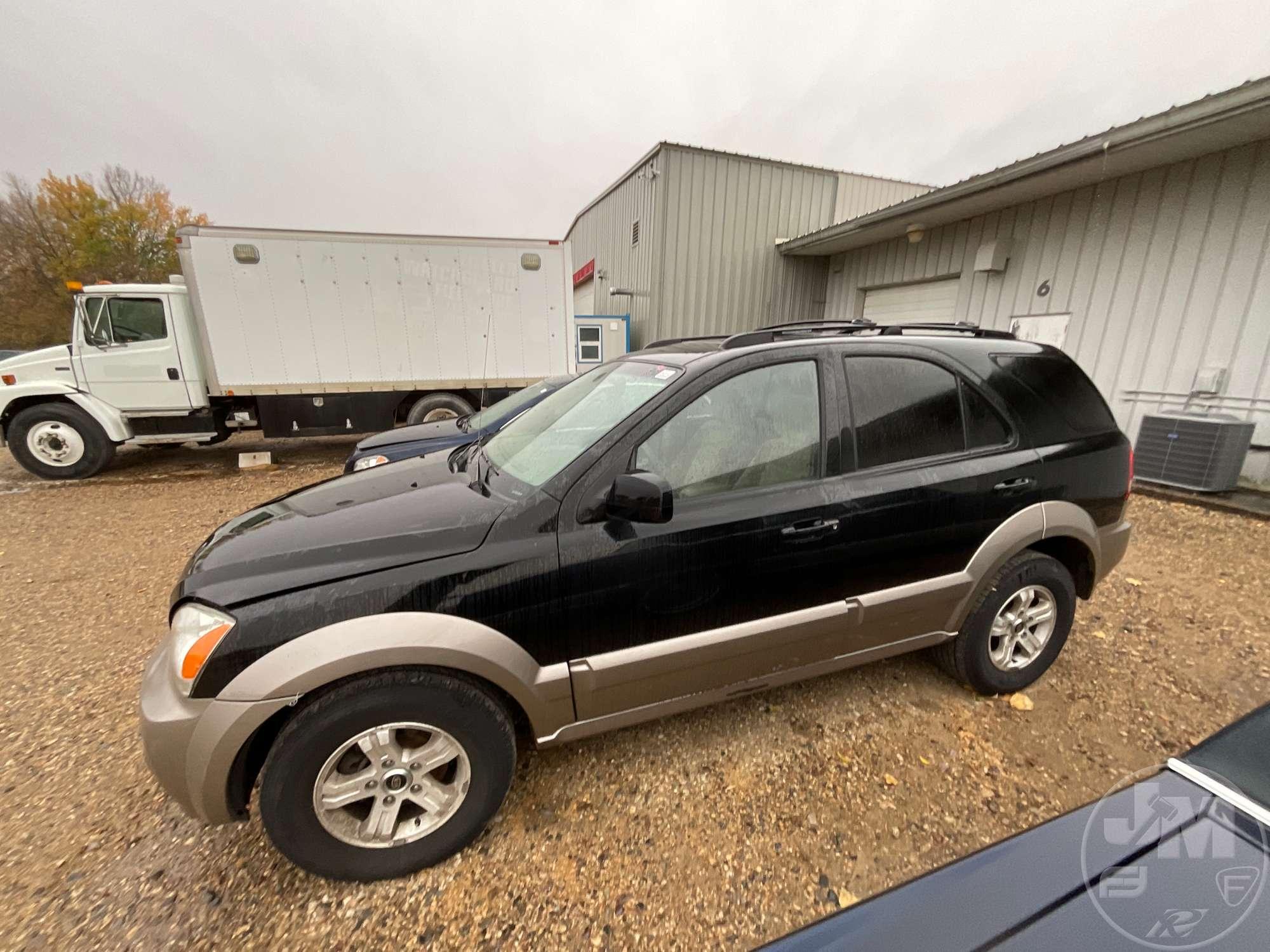 2005 KIA SORENTO VIN: KNDJC733155471675 4WD SUV