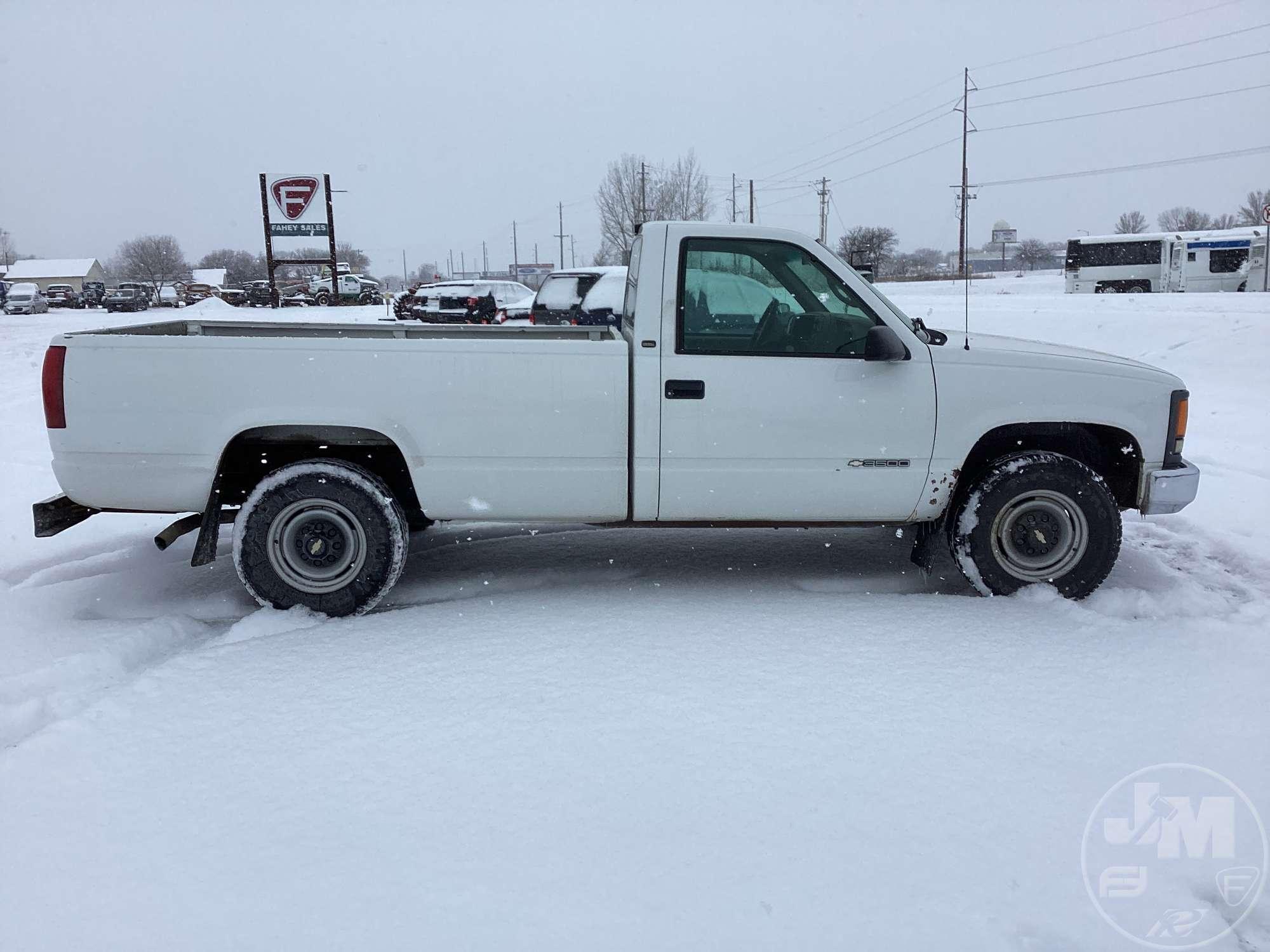 1997 CHEVROLET 3500 REGULAR CAB 1 TON TRUCK VIN: 1GCGC34R0VF031818