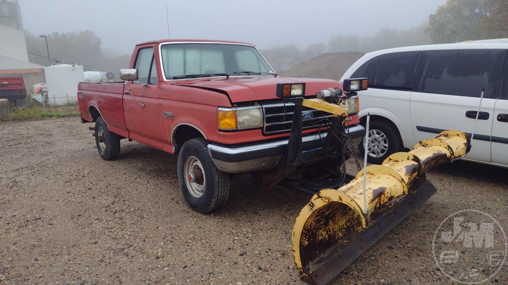 1991 FORD F-250 REGULAR CAB 4X4 3/4 TON PICKUP VIN: 1FTHF26H4MLA40483