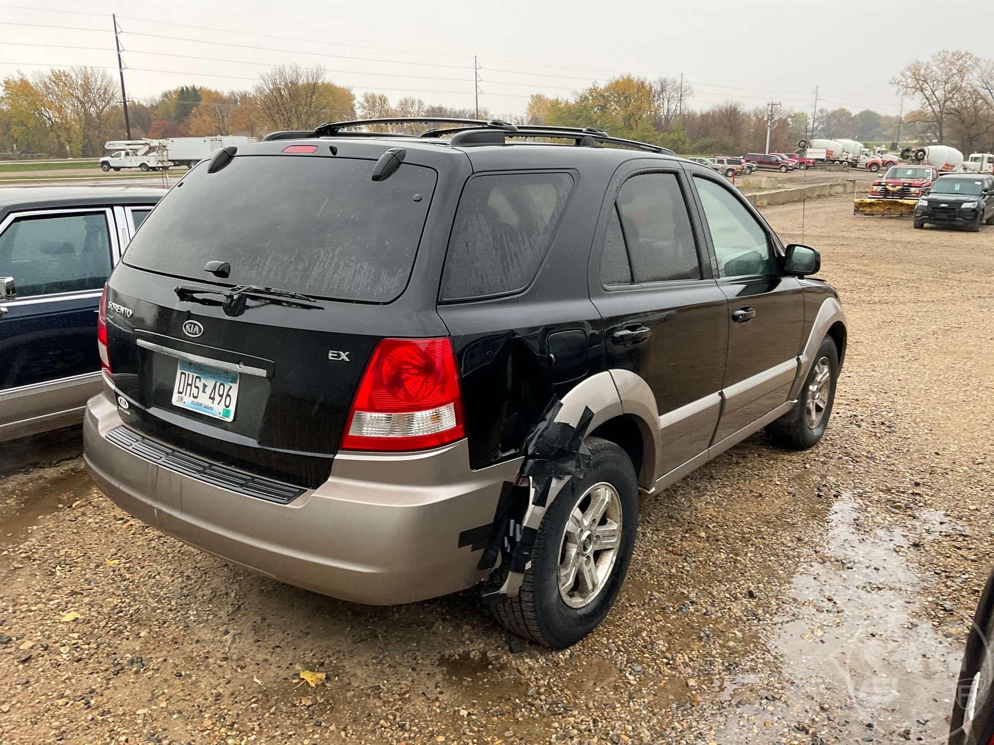 2005 KIA SORENTO VIN: KNDJC733155471675 4WD SUV