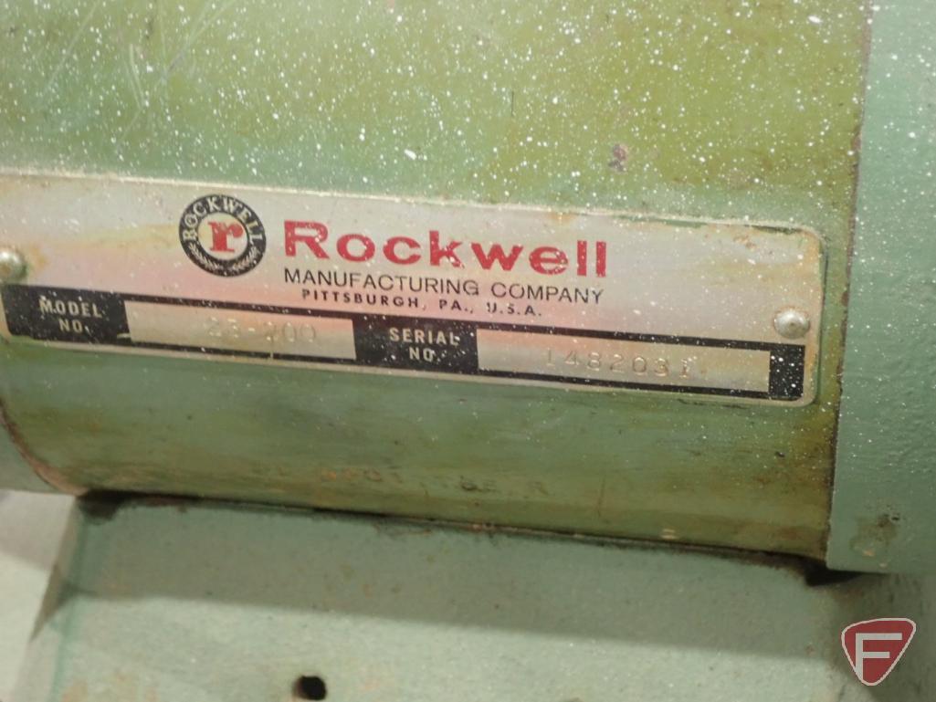 Rockwell 7" pedestal grinder, 120v