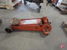 Floor jack, works