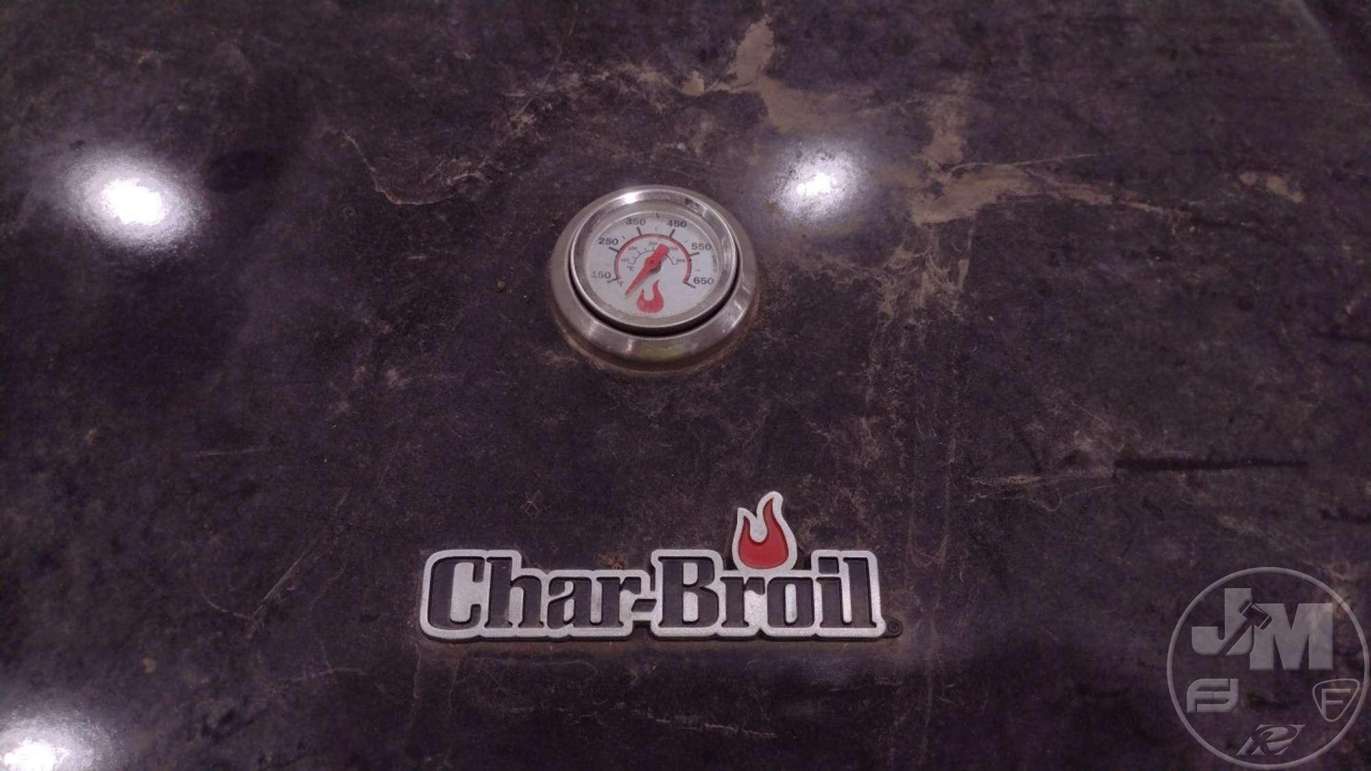 CHARBROIL PERFORMANCE GAS GRILL, 4 BURNERS