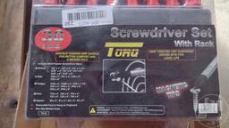 (UNUSED) TORQ 30 PC SCREWDRIVER SET