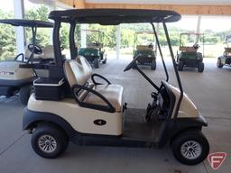 2017 Club Car Precedent i2 EFI Gas Golf Car with 14 hp Subaru EX 40 EFI Gas Engine