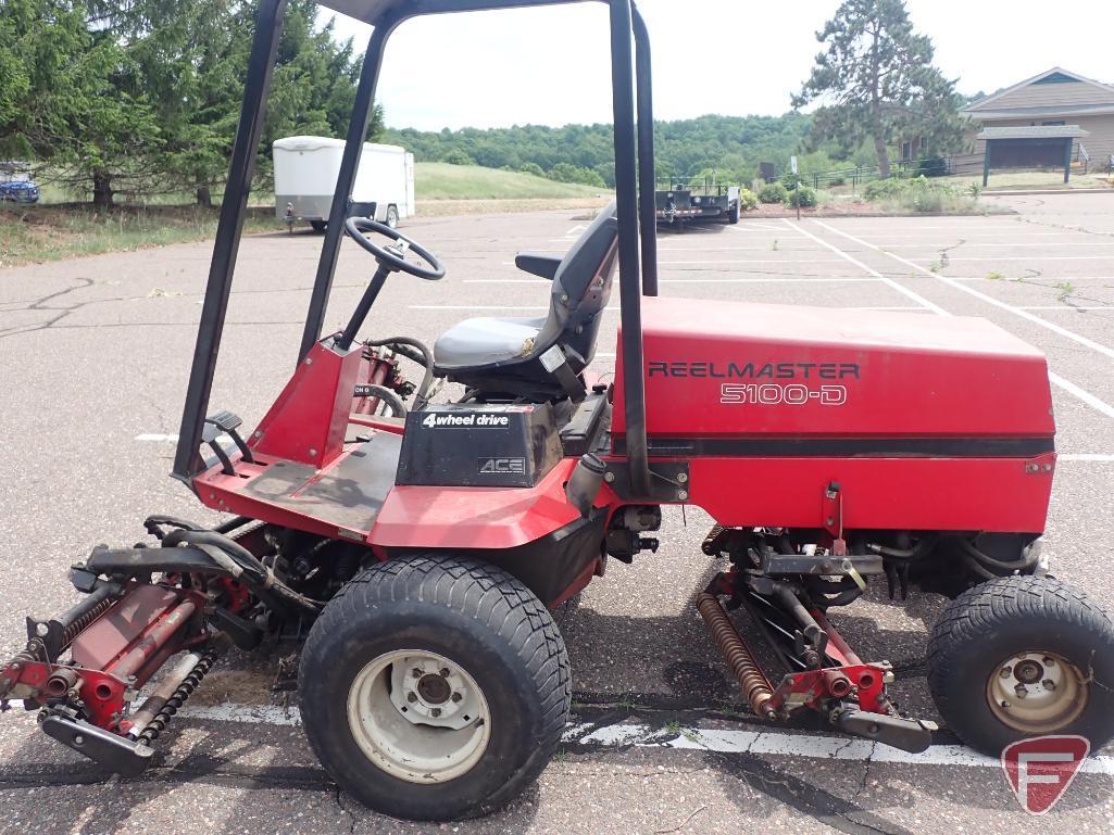 Toro Reelmaster 5100D 5 gang mower, 4 post ROPS (roll over protective system)