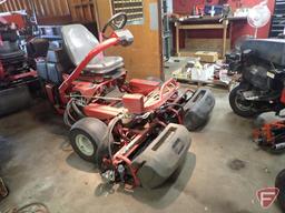 Toro Greensmaster 3100, 2 wheel drive triplex