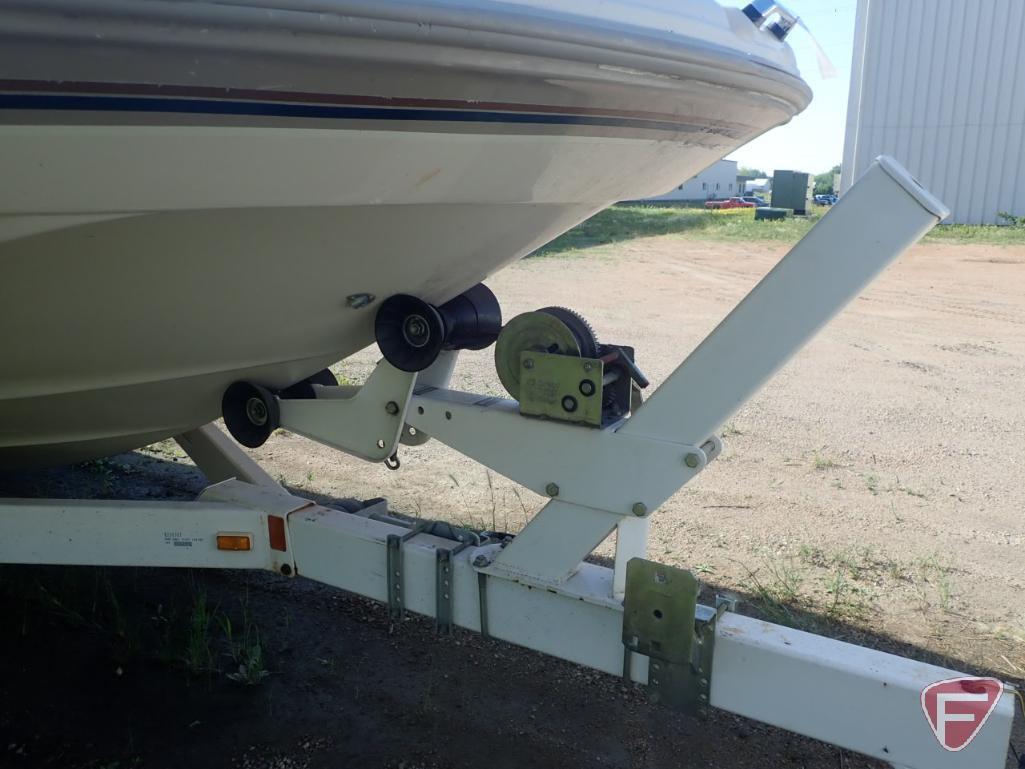 1998 Larson Escape 213 21' 3" fiberglass boat on 1999 Shorelander Trailer