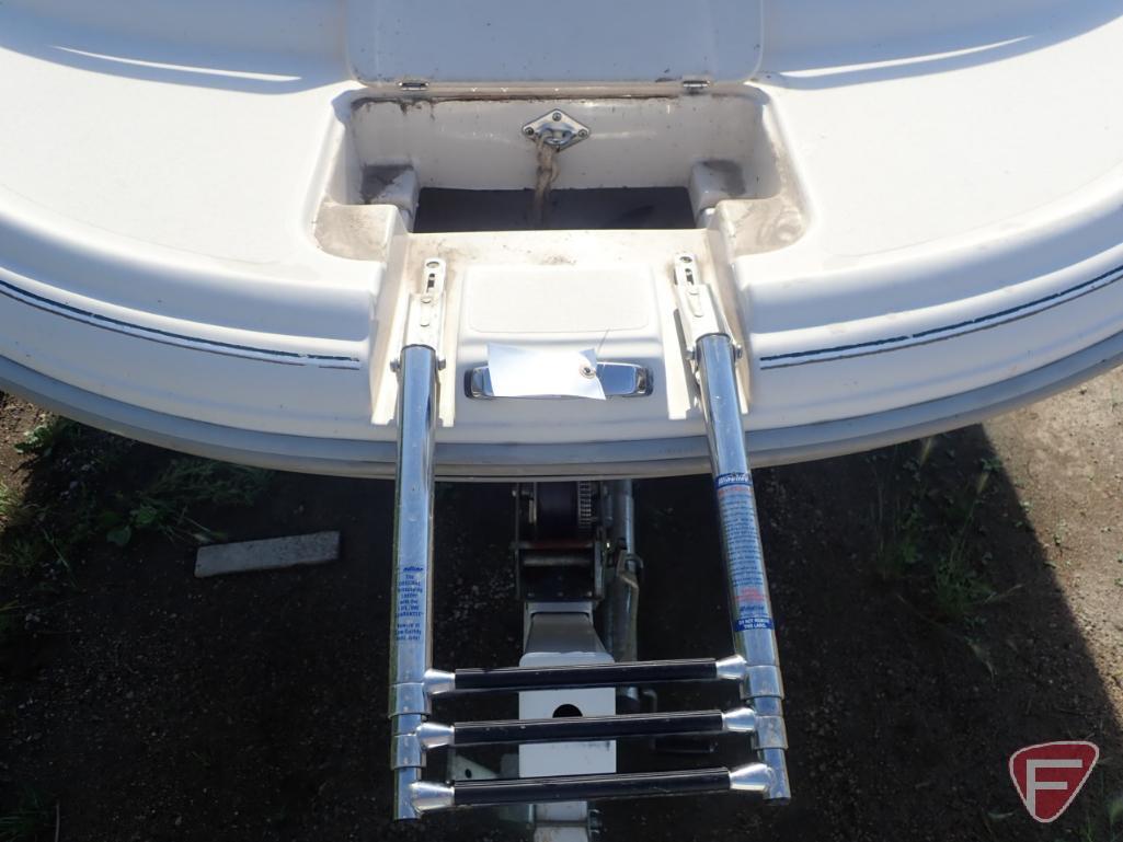 1998 Larson Escape 213 21' 3" fiberglass boat on 1999 Shorelander Trailer