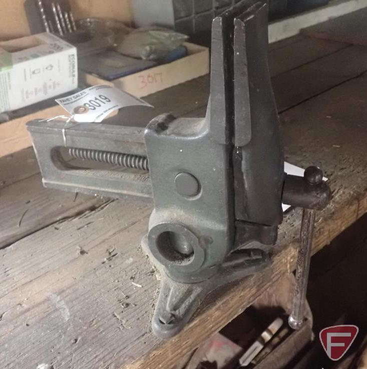 2.5" bench vise, attached to bench bring tools to remove